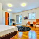 Aparthotel Perla Rogoznica (Sibenik-Knin)