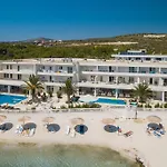 Aparthotel Perla