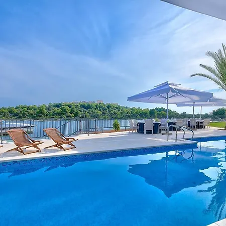 Perla Appart hôtel 4*