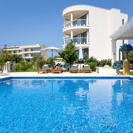 Perla Beach Resort 4* Rogoznica (Sibenik-Knin)