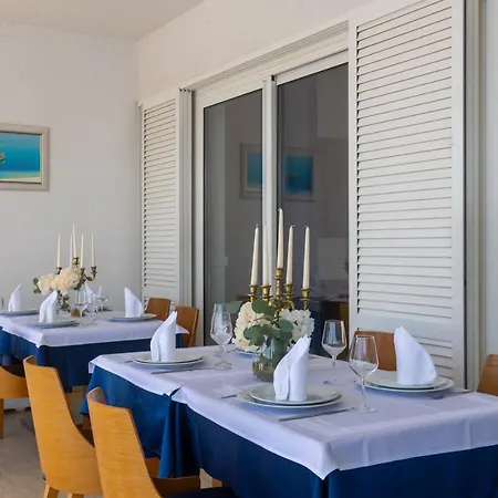 Perla 4* Rogoznica (Sibenik-Knin)