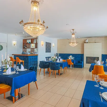 Perla 4* Rogoznica (Sibenik-Knin)