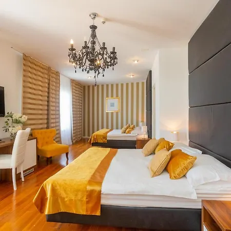 Perla 4* Rogoznica (Sibenik-Knin)