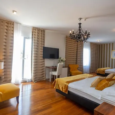 Perla 4*