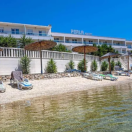 Apart Otel Perla Beach Resort