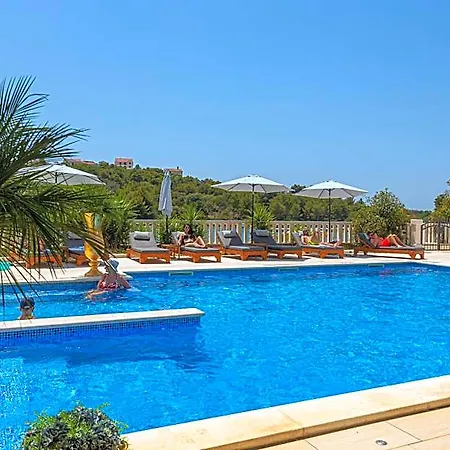 Aparthotel Perla Rogoznica (Sibenik-Knin)