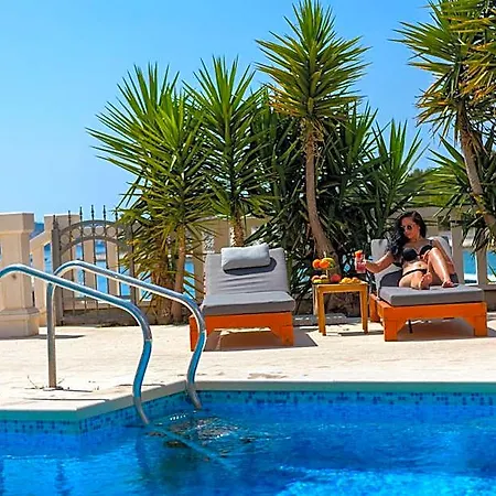 Apart Otel Perla Beach Resort Rogoznica (Sibenik-Knin)