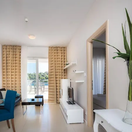 Perla Beach Resort Rogoznica (Sibenik-Knin)