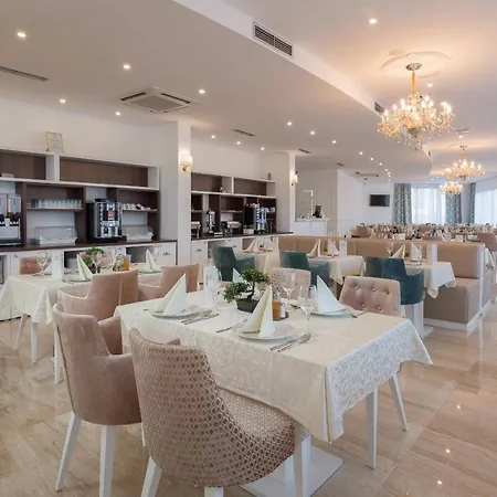 Perla Beach Resort