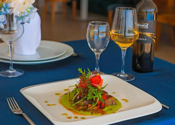 Perla Aparthotel Rogoznica (Sibenik-Knin)