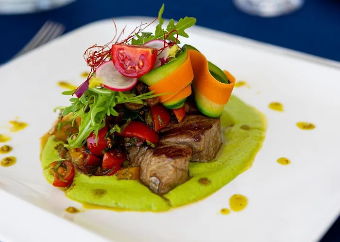 Ξενοδοχείο με διαμερίσματα Perla