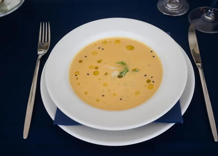 Ξενοδοχείο με διαμερίσματα Perla 4*