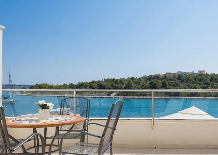 Perla 4* Rogoznica (Sibenik-Knin)
